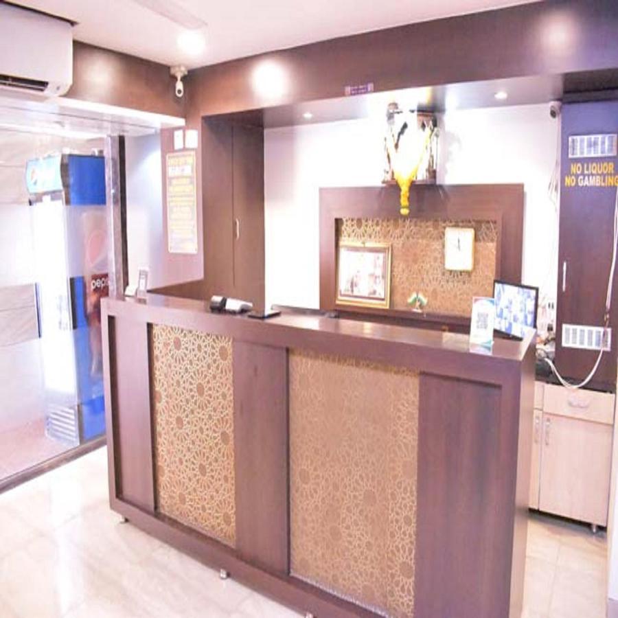 Hotel Everest Lodging Navi Mumbai Kültér fotó