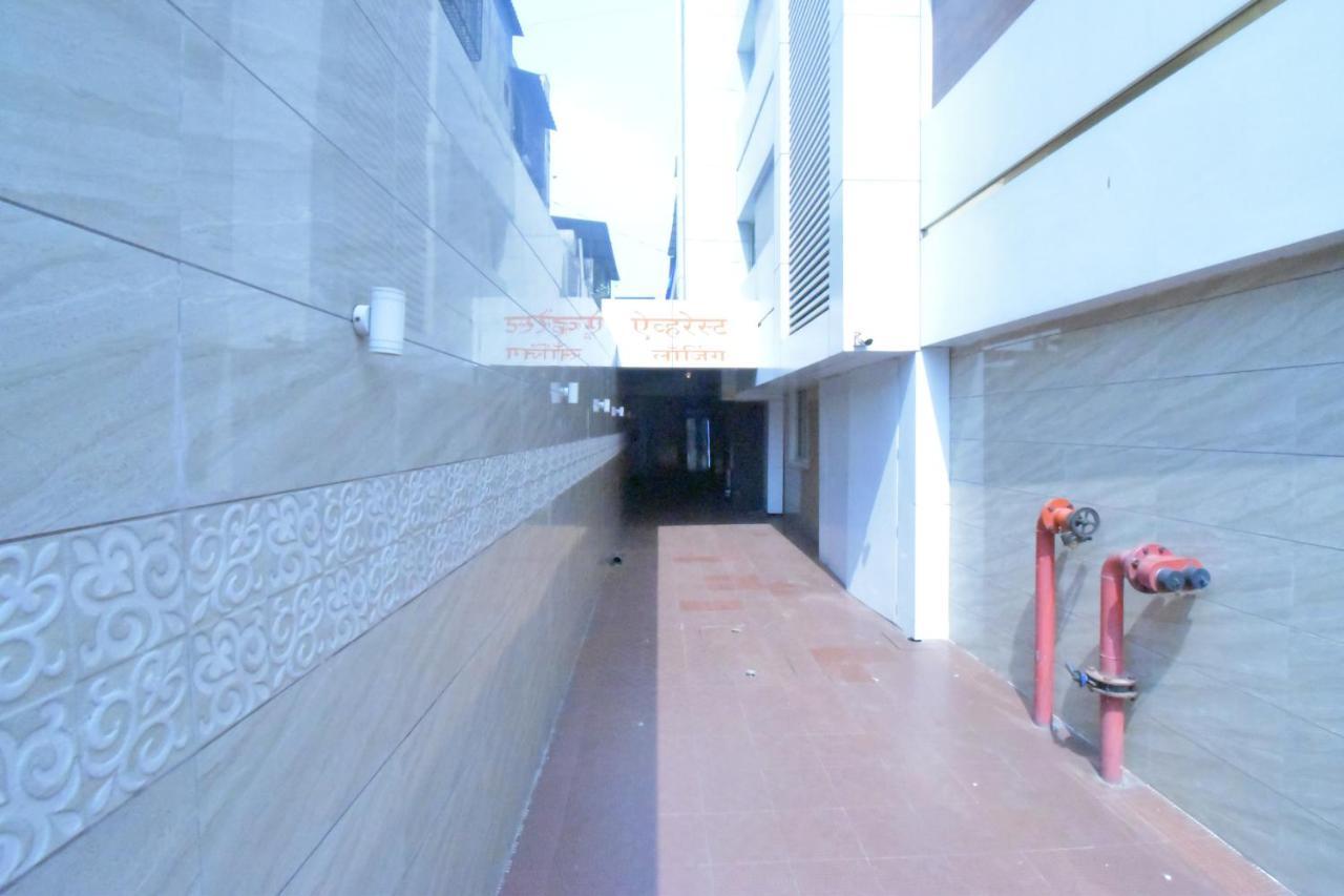 Hotel Everest Lodging Navi Mumbai Kültér fotó